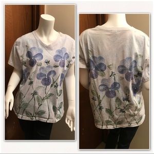 Large purple and blue flowered Tee